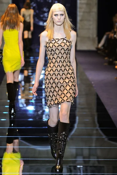 Look 36